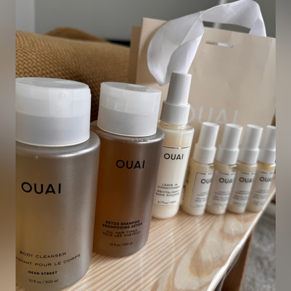 SHAMPOO DETOX 300ml + BODY CLEANSER 300ml + LEAVE IN CONDITIONER 149ml + 4x25ml - Picture 13 of 13